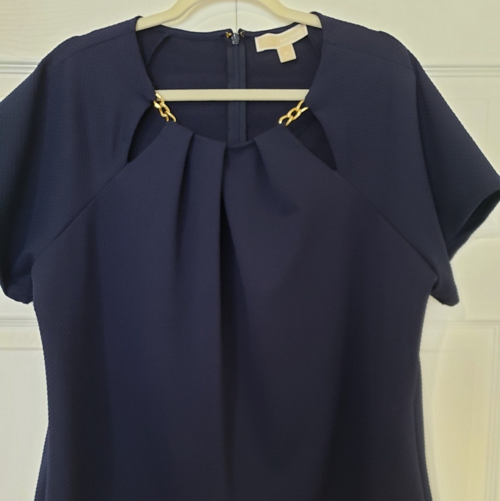 Navy blue top
